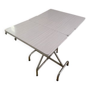 Table de cuisine pliable - formica