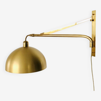 Telescopic and pivoting wall light in gold metal, Italy 1960s