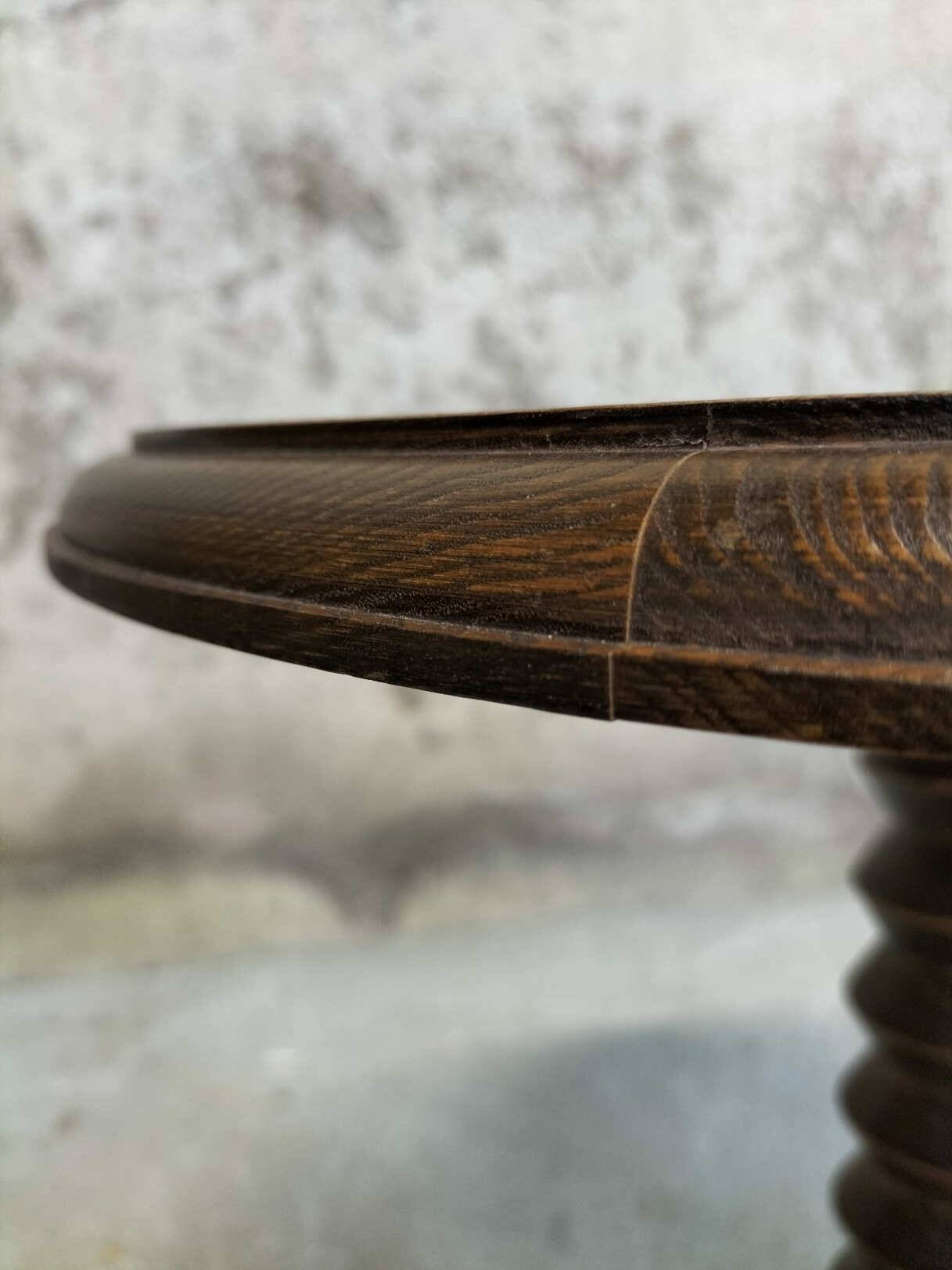 Vintage oak pedestal table