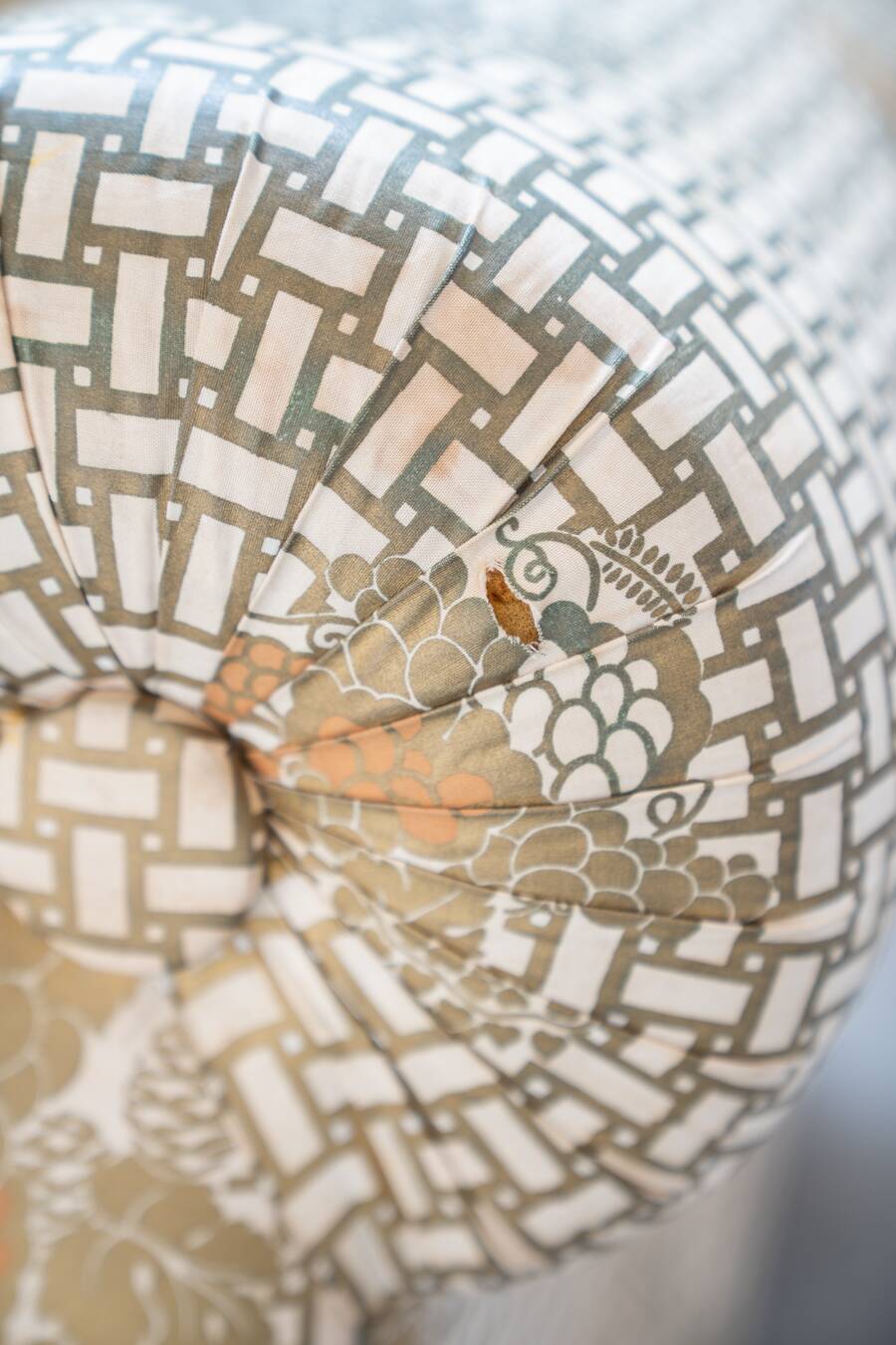 3-seater sofa and silk armchair, Tommaso Barbi, 1970