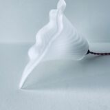 Flower suspension in glass paste