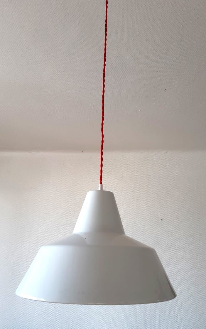Suspension en rôle émaillée Louis Poulsen,  1960