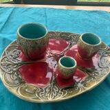 Ensemble de barbotines art nouveau composé d'un plat et de 3 pots collector