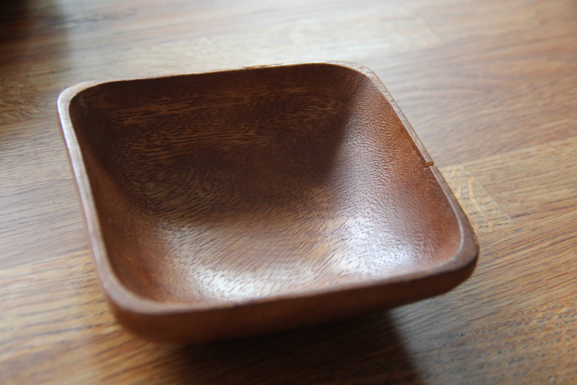 3 teak trays