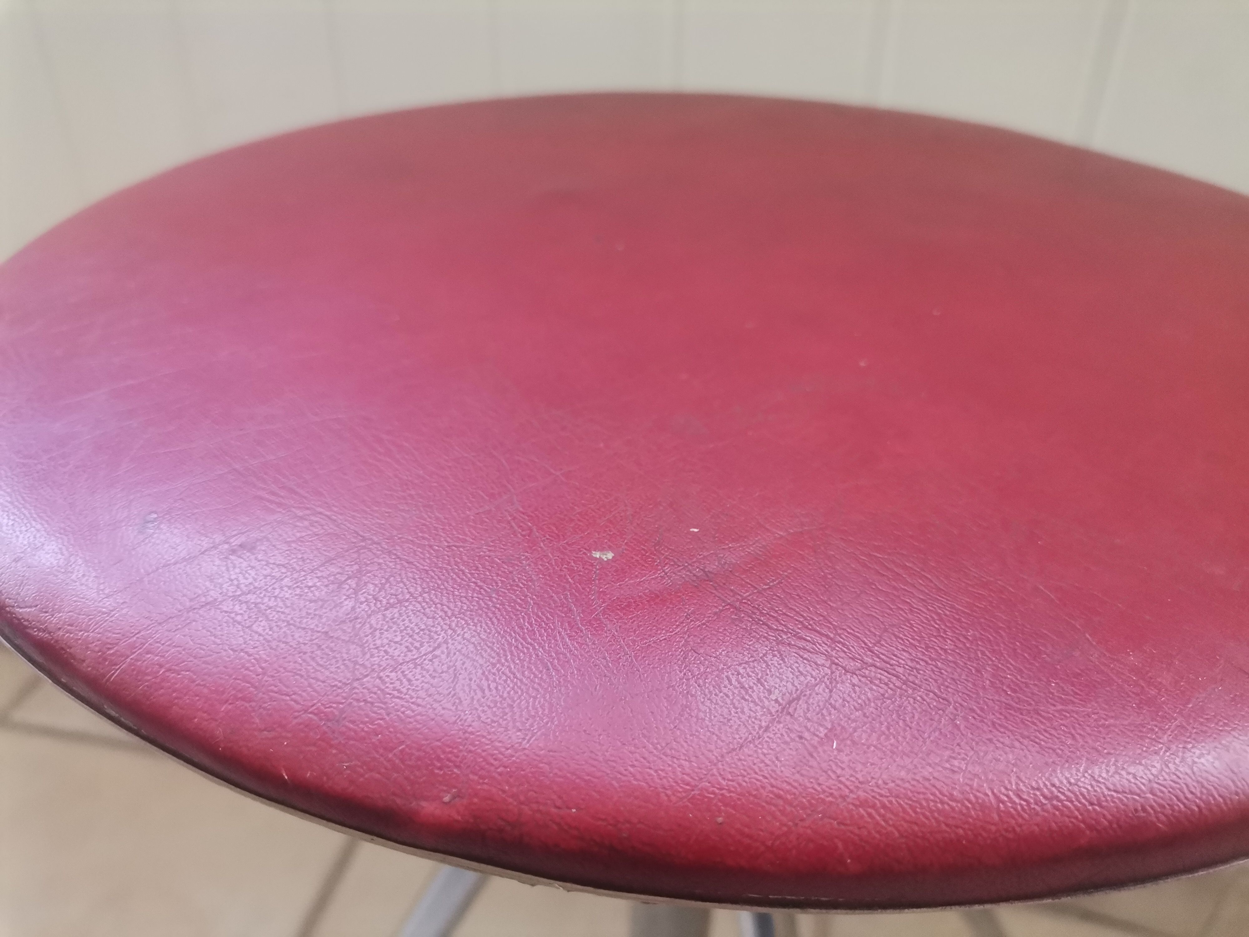 German red leather swivel filigree rotating height adjusting stools by Hailo 1960s, Set of 2