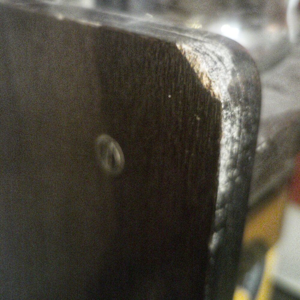 Vintage showcase library