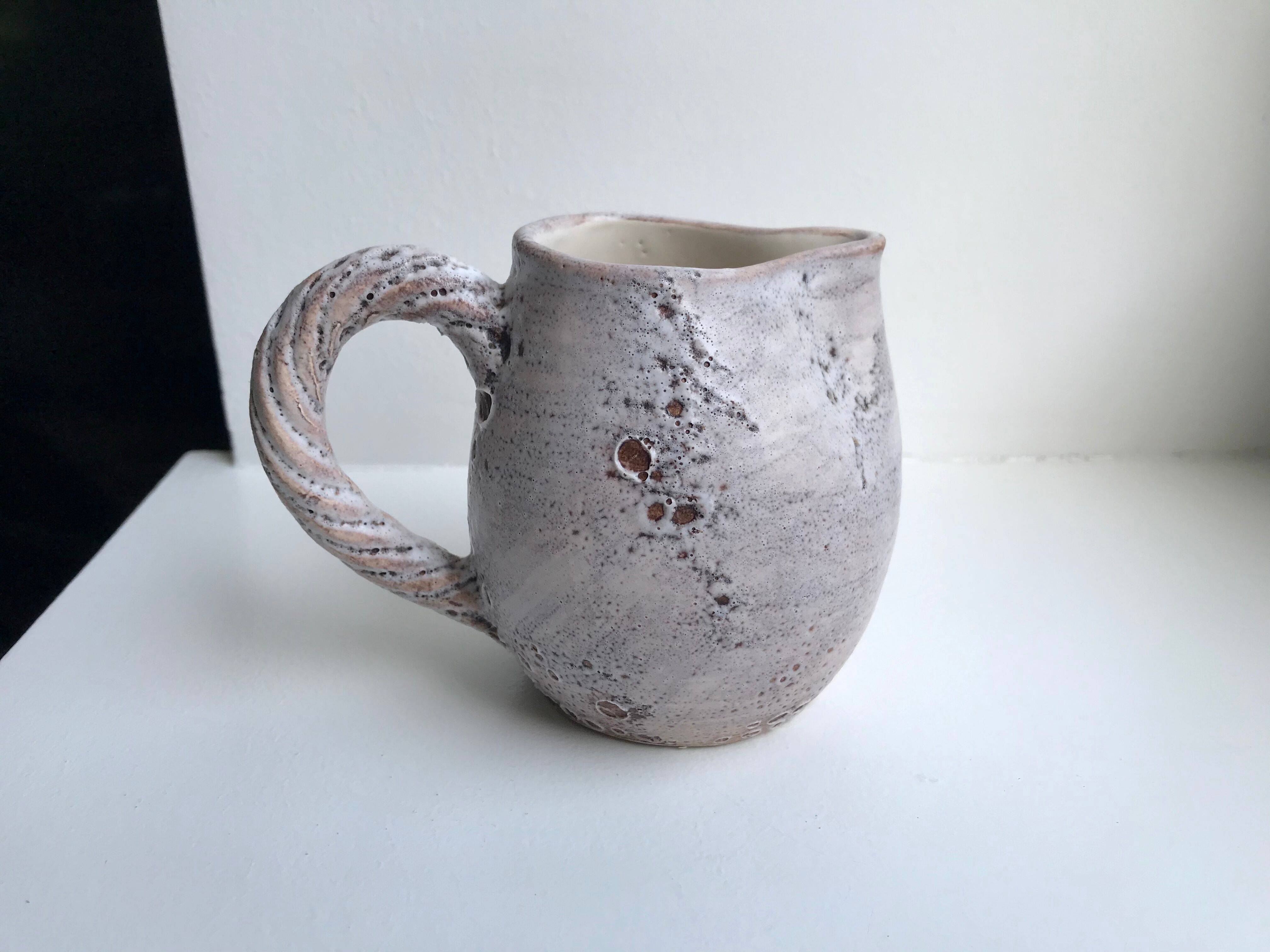 Vallauris sandstone pot 70s