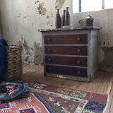 Furniture drawers loom