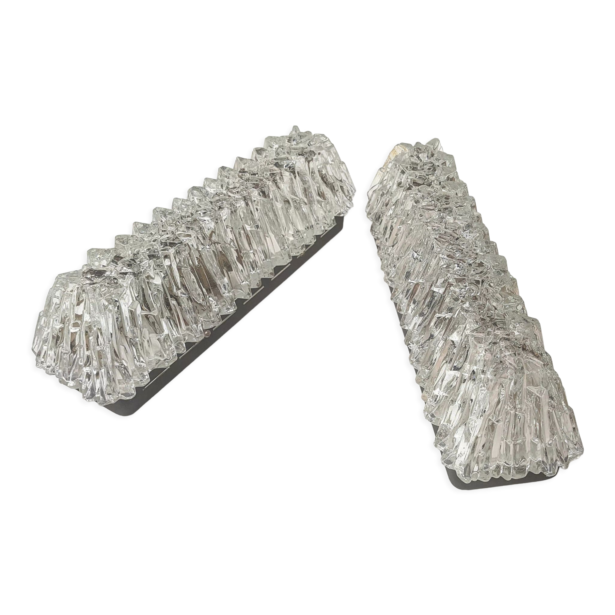 Pair of vertical wall lamps