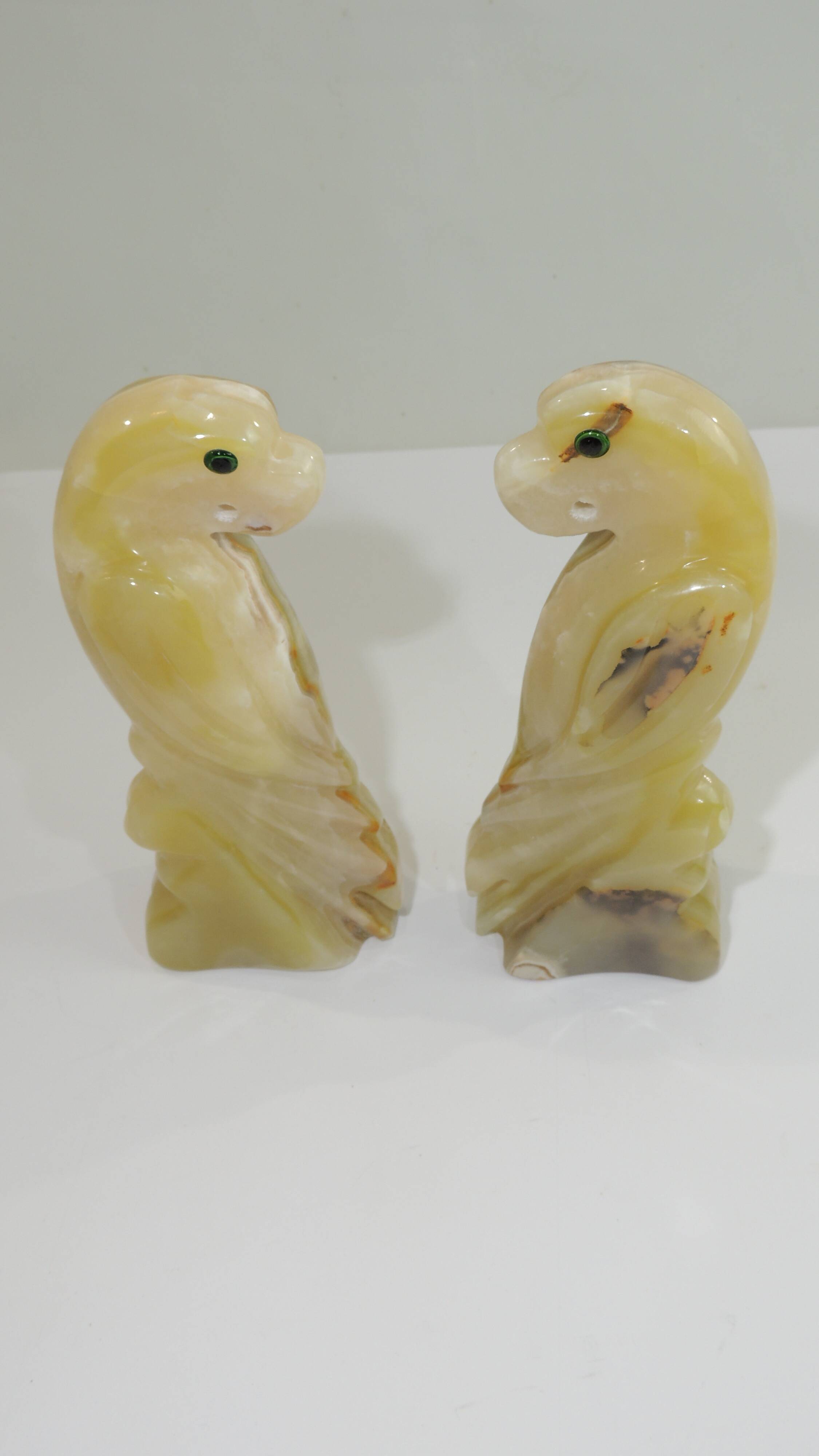 Pair of Parrots Onyx Bookends / Vintage/Paperweight/Bird Animal Figurine