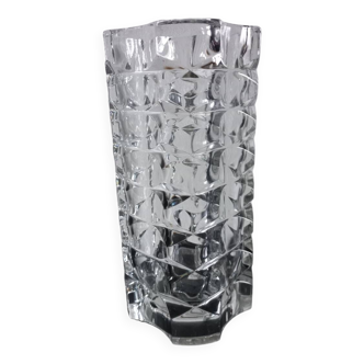 Clear glass vase