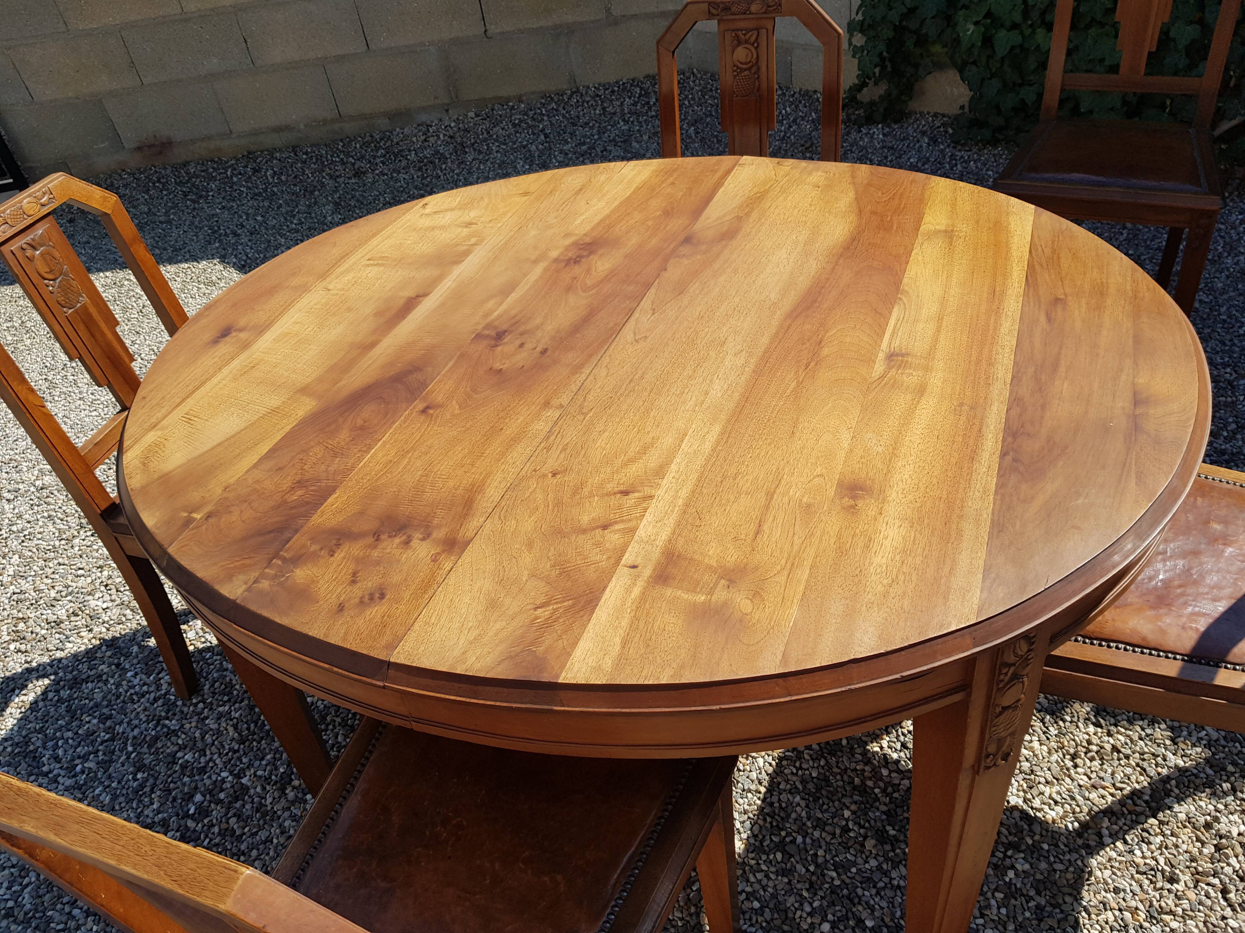 Art deco table and chairs