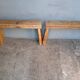 Paire 2 bancs / tabourets bois massif patiné