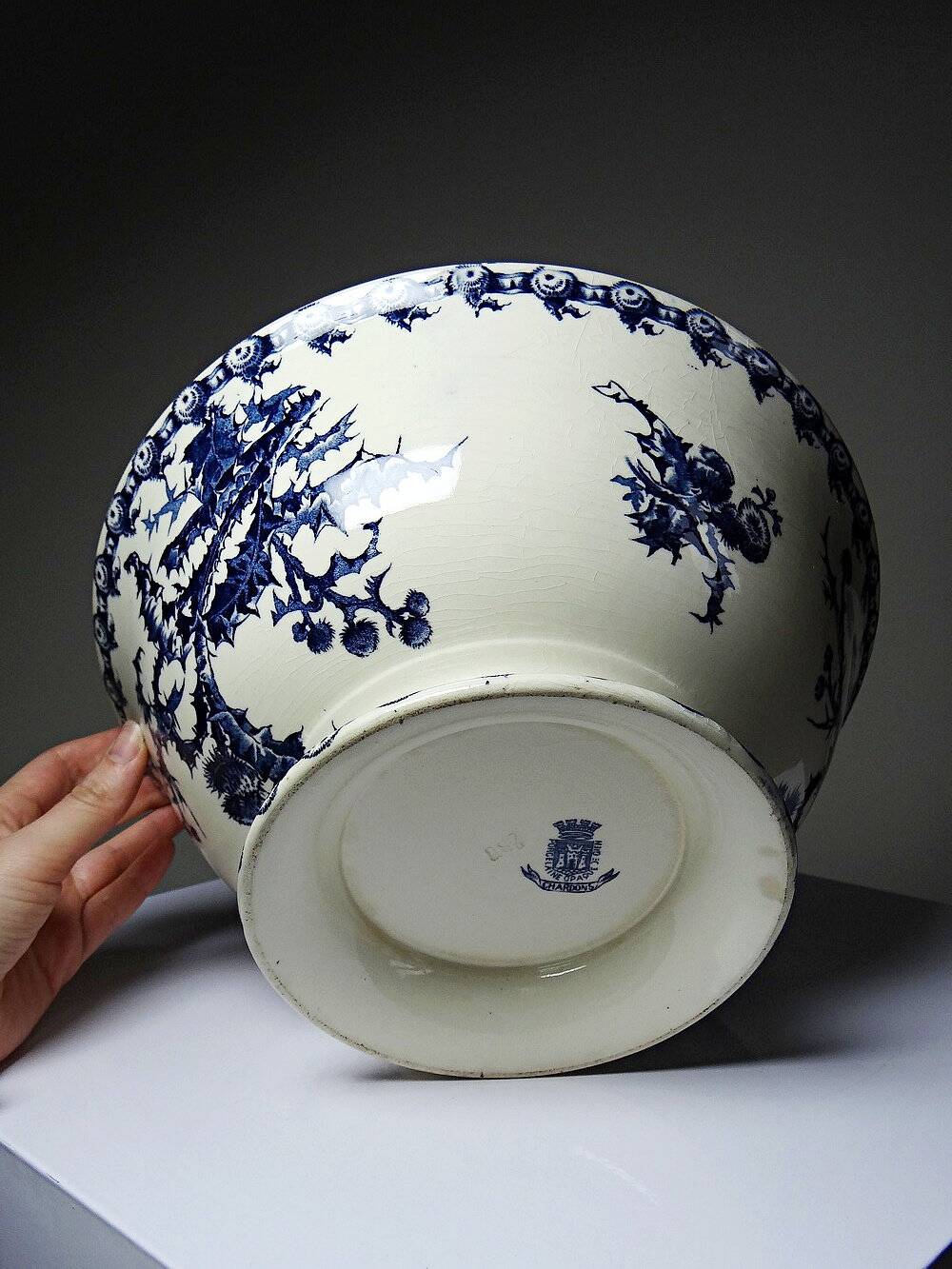 Antique cup 1890-1910 opaque porcelain ironstone Gien Chardons model
