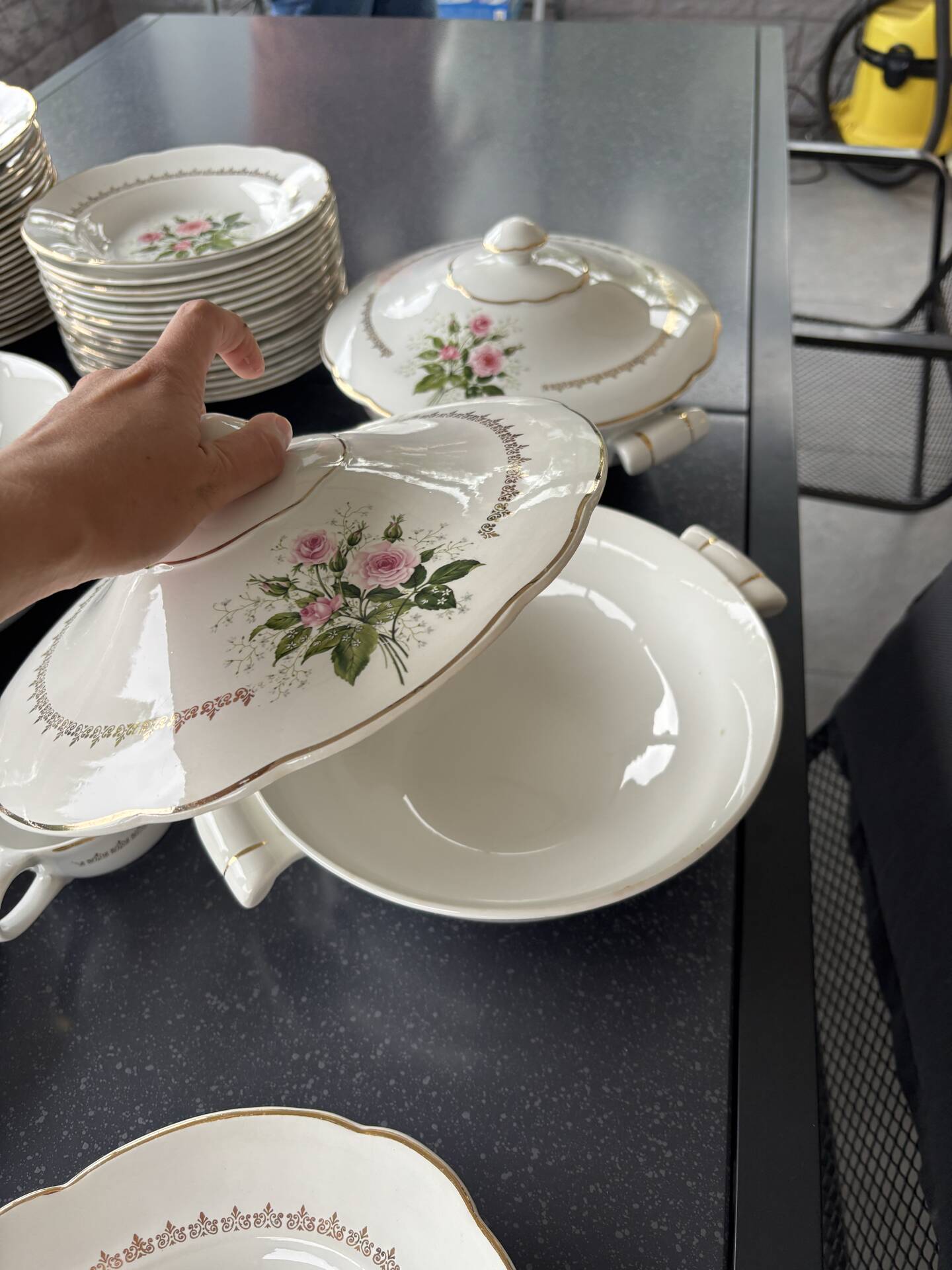 Very large table service K&G Lunéville-Badonviller