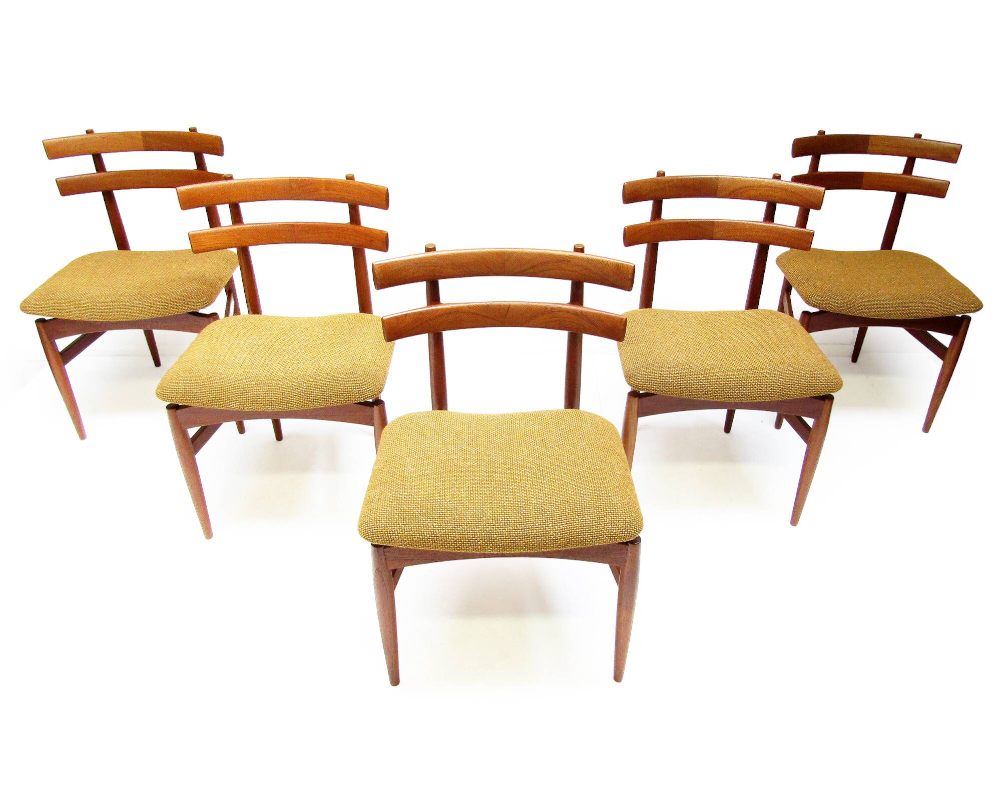 Five 1960s Danish Model 30 Dining Chairs by Poul Hundevad