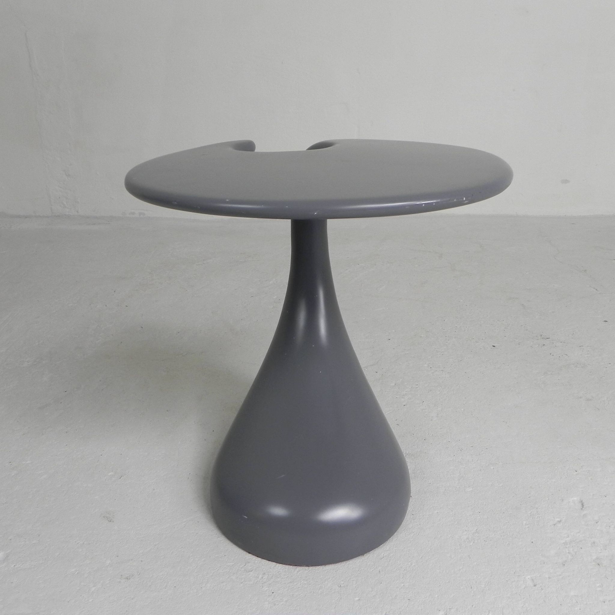 Table design vintage, table d'appoint avec formes organiques, années 90