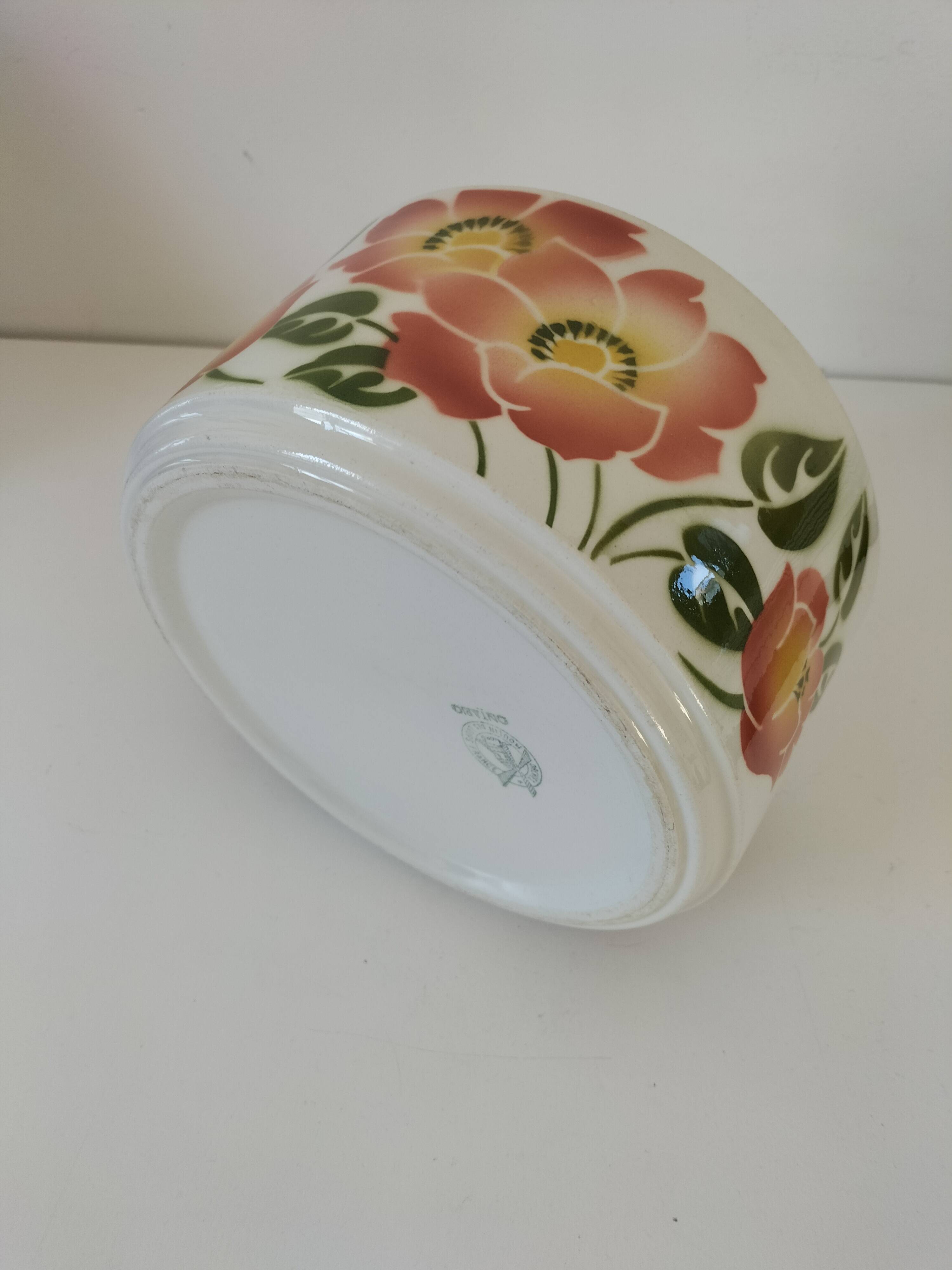 Vintage Moulin des Loups Ontario model dish