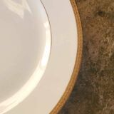 Set of 6 porcelain dinner plates with golden ear edging