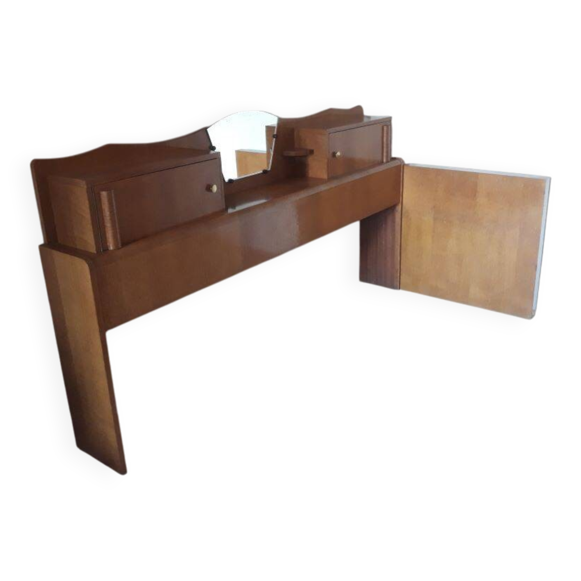 Cozy vintage headboard