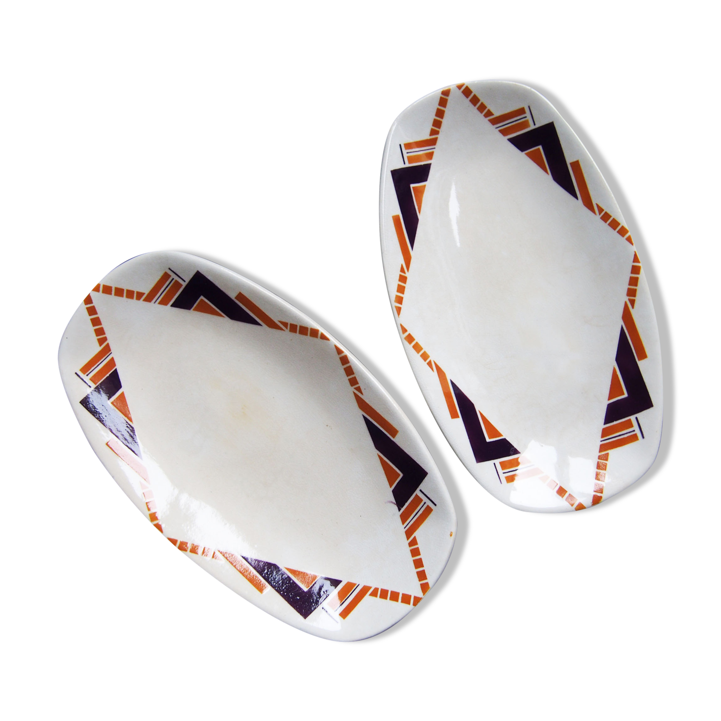 Pair of art deco dishes