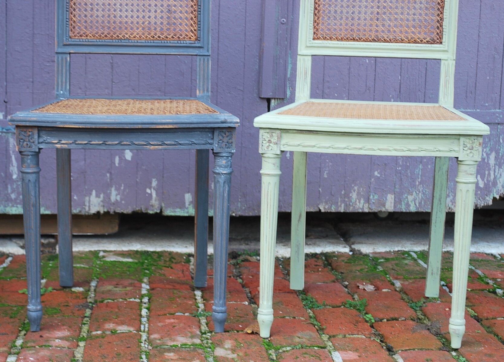 Duo of vintage chairs patinated