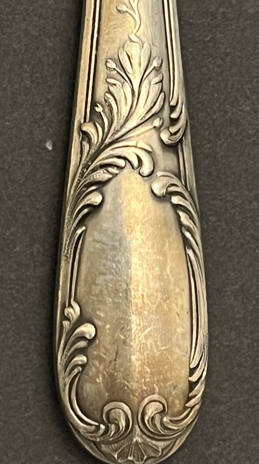 6 Rocaille silver-plated metal knives