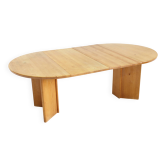 Vintage Danish round extendable dining table solid wood