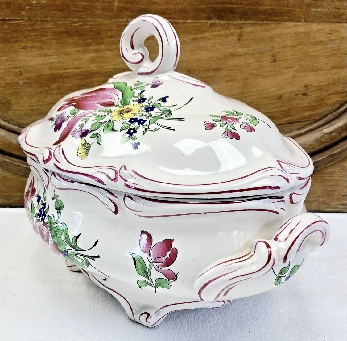 Old Lunéville oval vegetable tureen, street light model