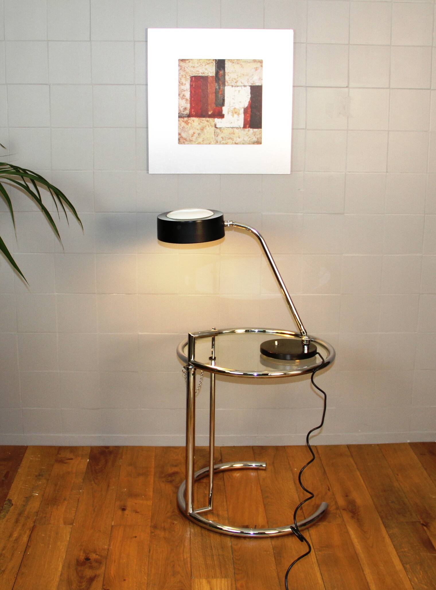 Model 900 lamp, Maison Jumo