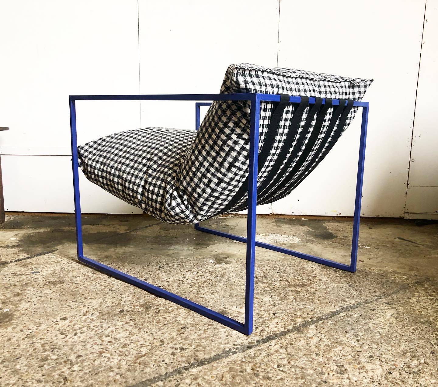 Metal / Fabric Armchair