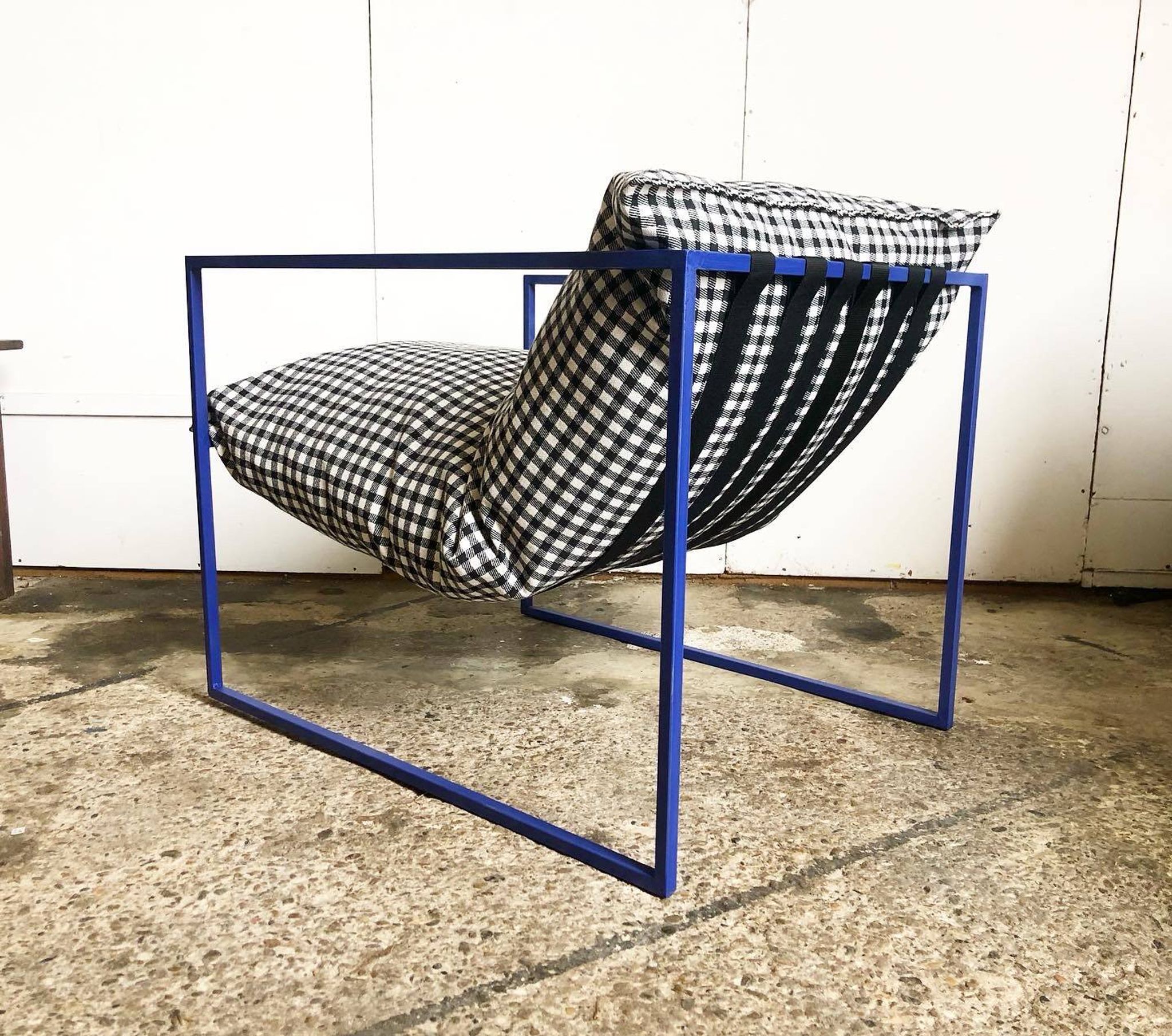 Metal / Fabric Armchair