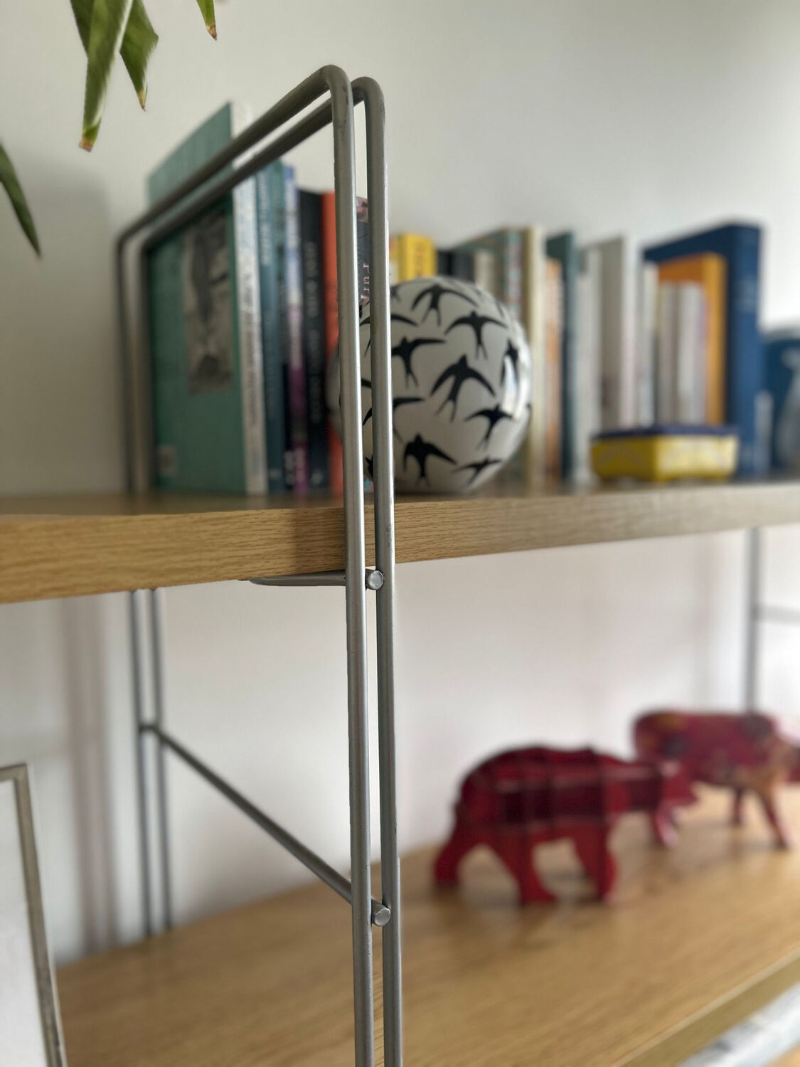 Étagère Ikea Enetri par Niels Gammegaard