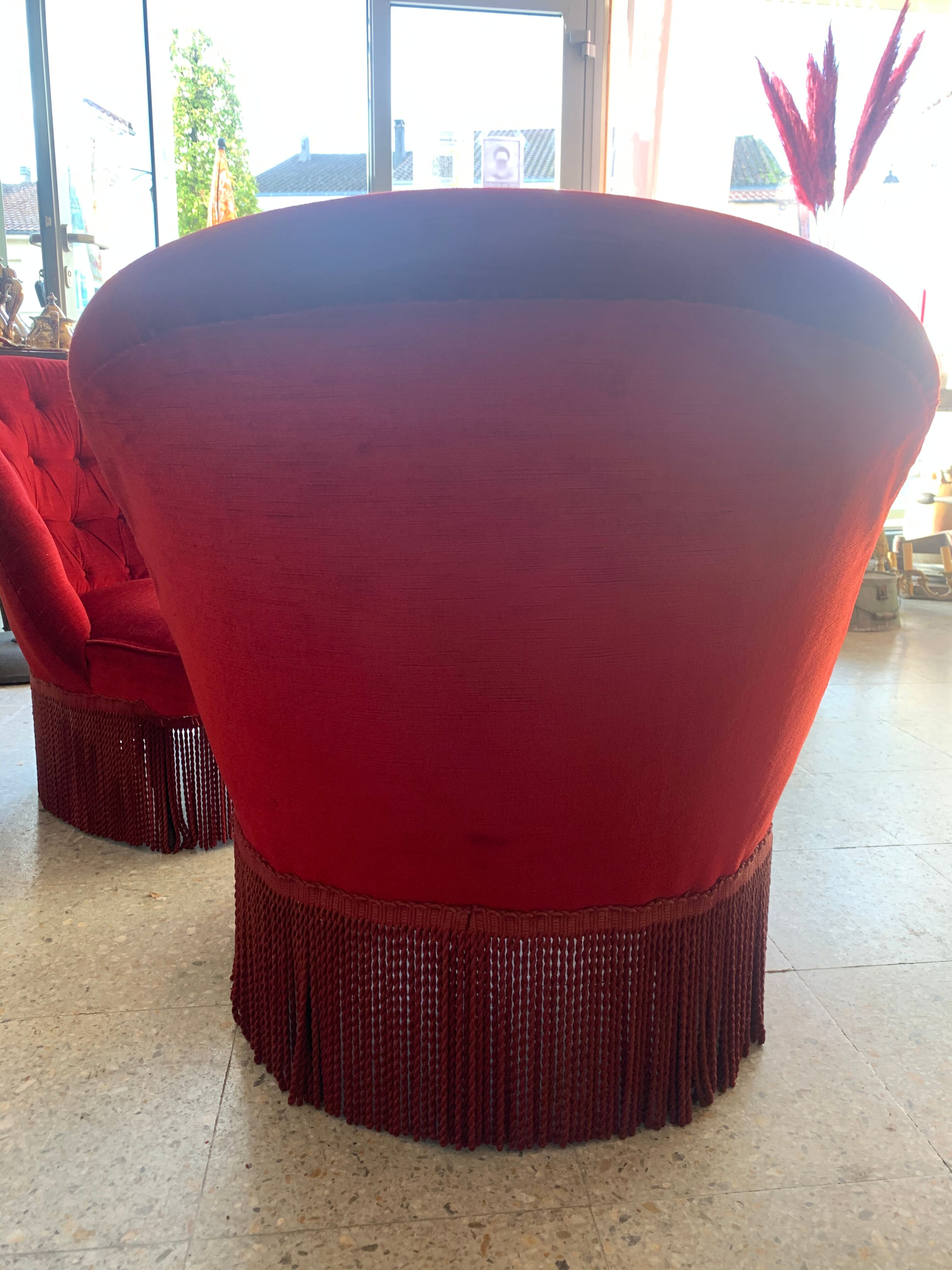 Sofa set and 2 toad armchairs