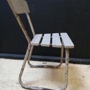 6 vintage garden chairs made of wood and metal