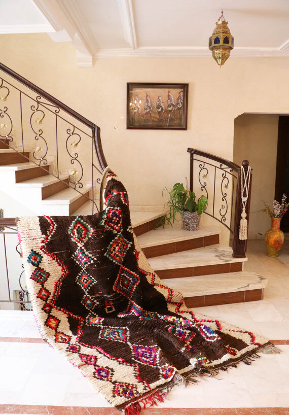 Azilal, 270 x 160 authentic hand made wool rug