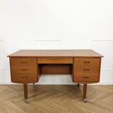 Scandinavian desk on wheels - 482