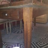 Farm table