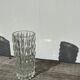 Vase en verre épais transparent