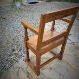Narrow old bench