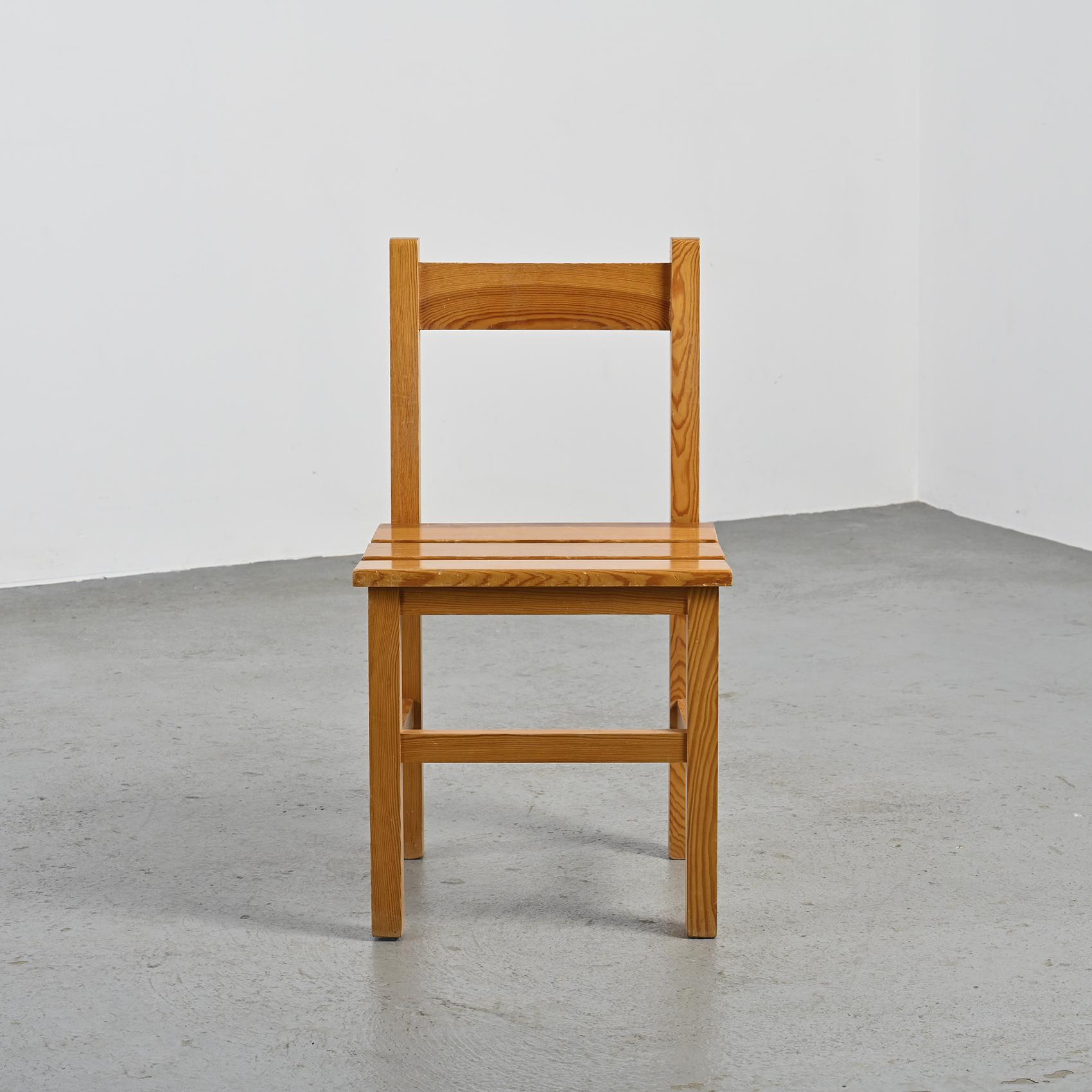 Set of six chairs Maison Regain, circa 1970