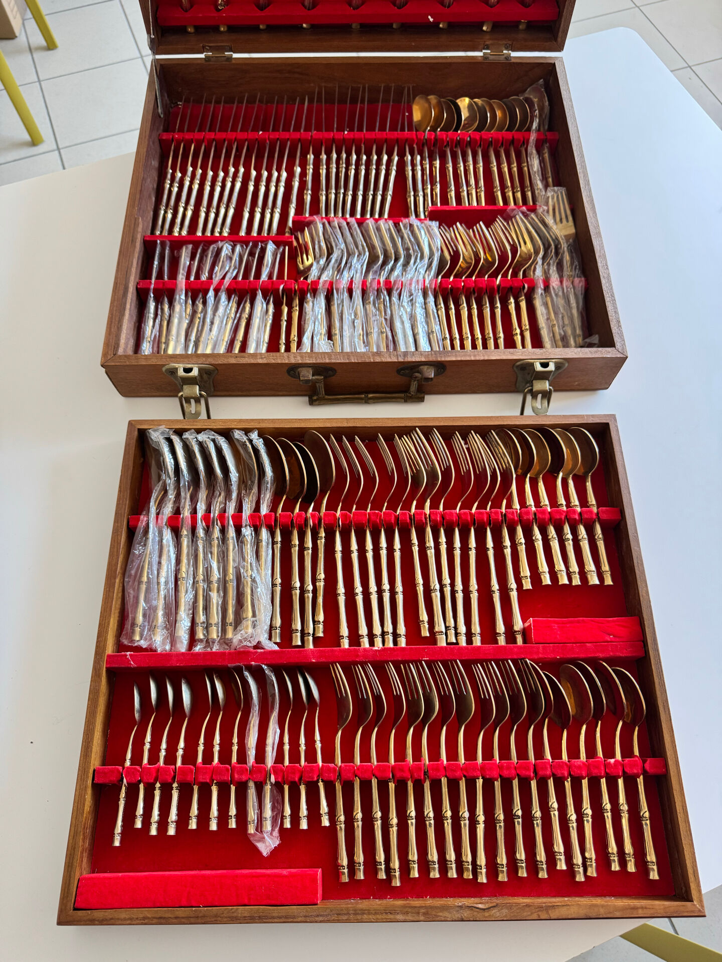 Ménagère complète Nickel Bronze doré Bambou coffret Vintage