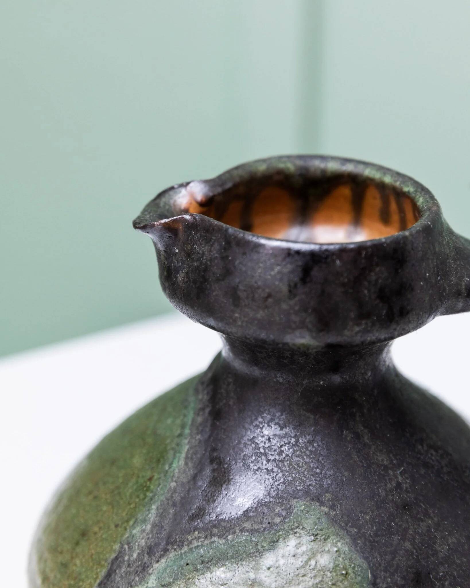 Vase en céramique fat lava vert-noir par Luise Duncker Studio, vintage des années 1970, milieu du siècle.