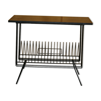 Table range drives vintage foot balls