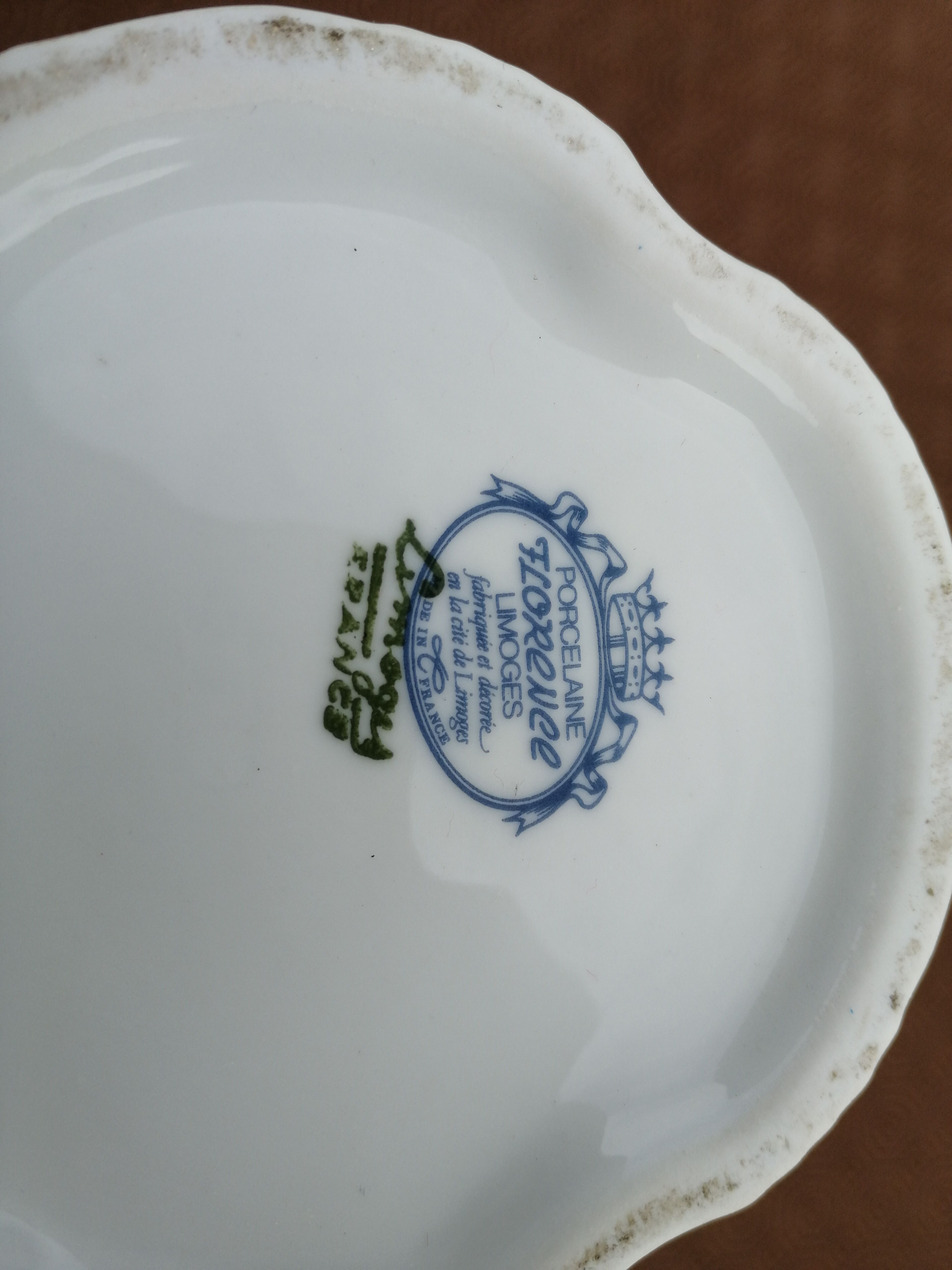 Florence de Limoges Porcelain Vase