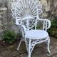 Fauteuil en rotin blanc Emmanuelle Peacock 1970