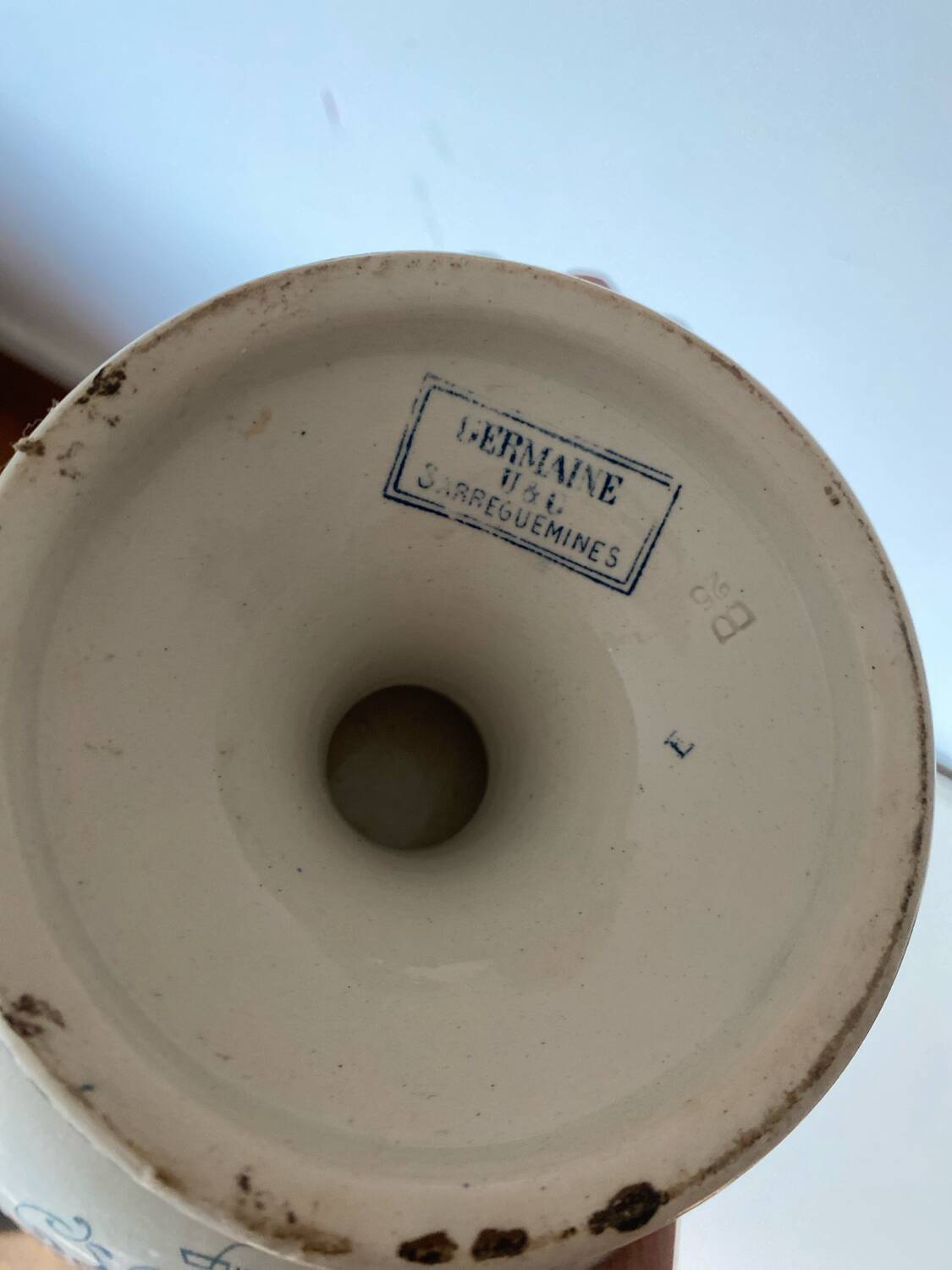 Earthenware fruit bowl, Terre de fer