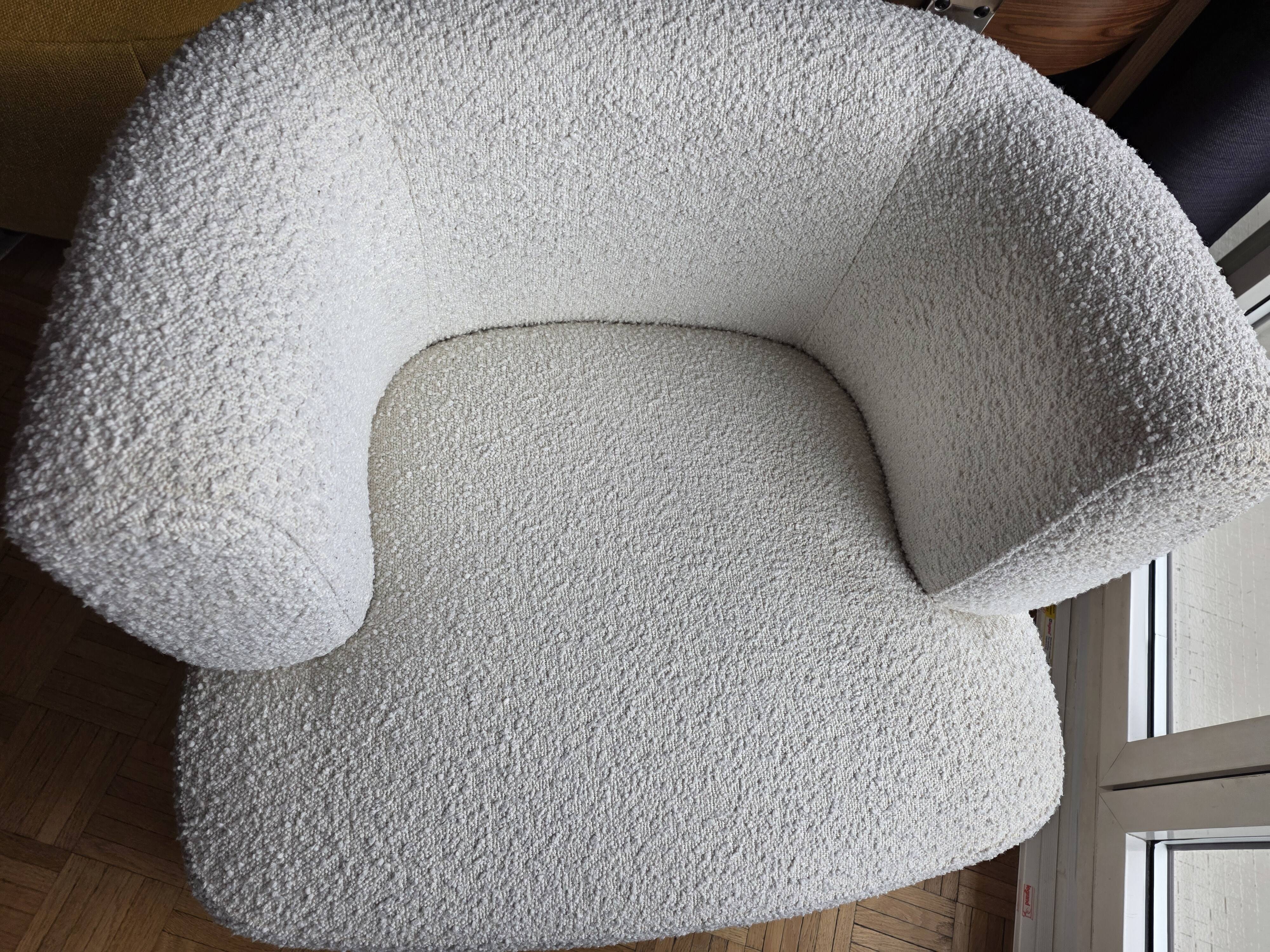 Lot 2 fauteuils petit modèle tissu bouclette, darrel