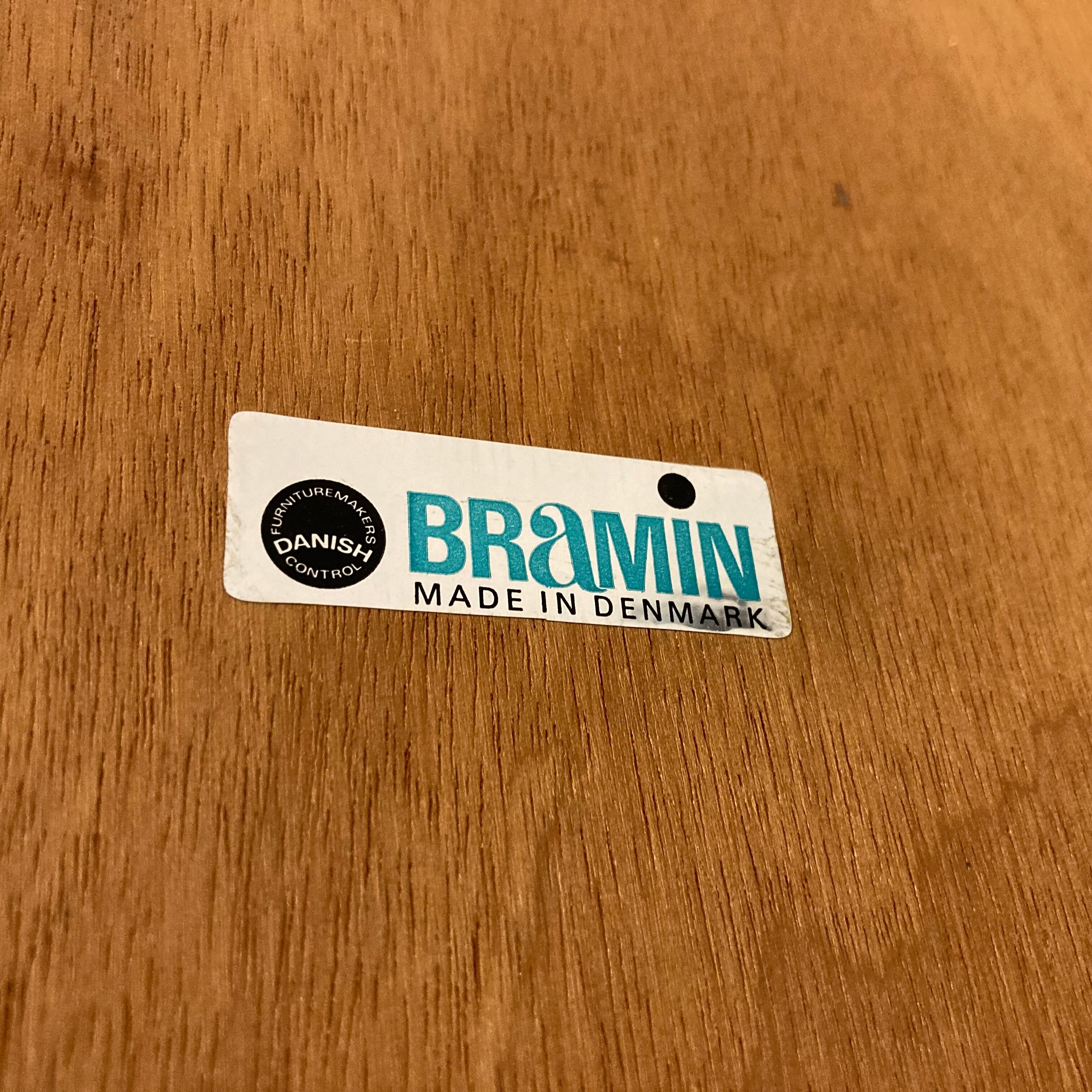 Scandinavian rosewood coffee table 1950 Kai Kristiansen.