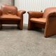 Paire fauteuils cuir design italien